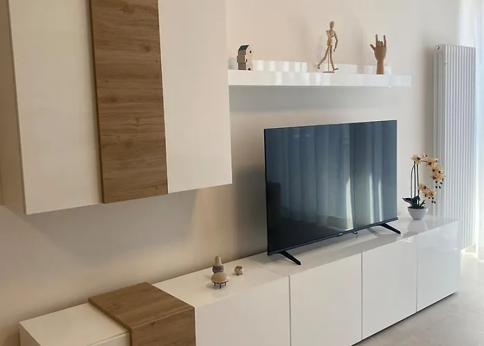 Luxury Centro * コネリアーノ