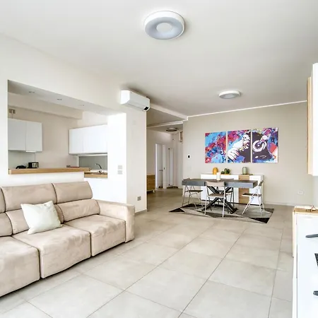 Luxury Centro Apartment Conegliano